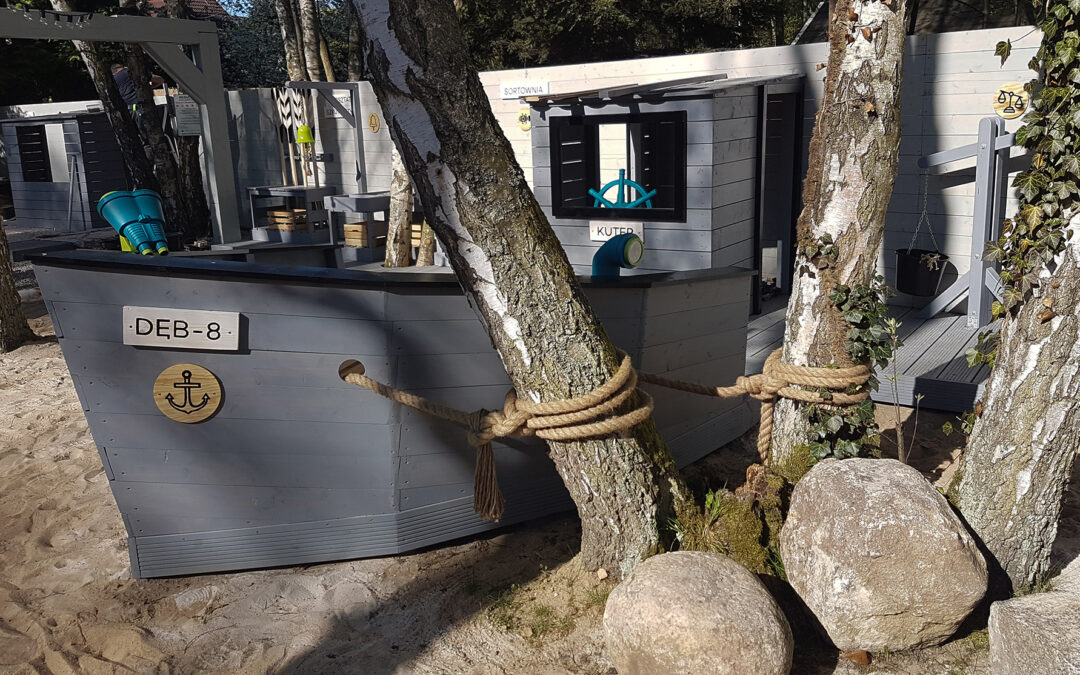 Mocno morski naturalny plac zabaw w Dębkach